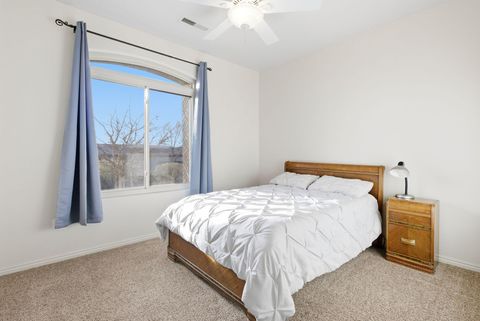 Tiny photo for 2182 N CANYON GREENS DR, Washington, UT 84780 (MLS # 26-268031)