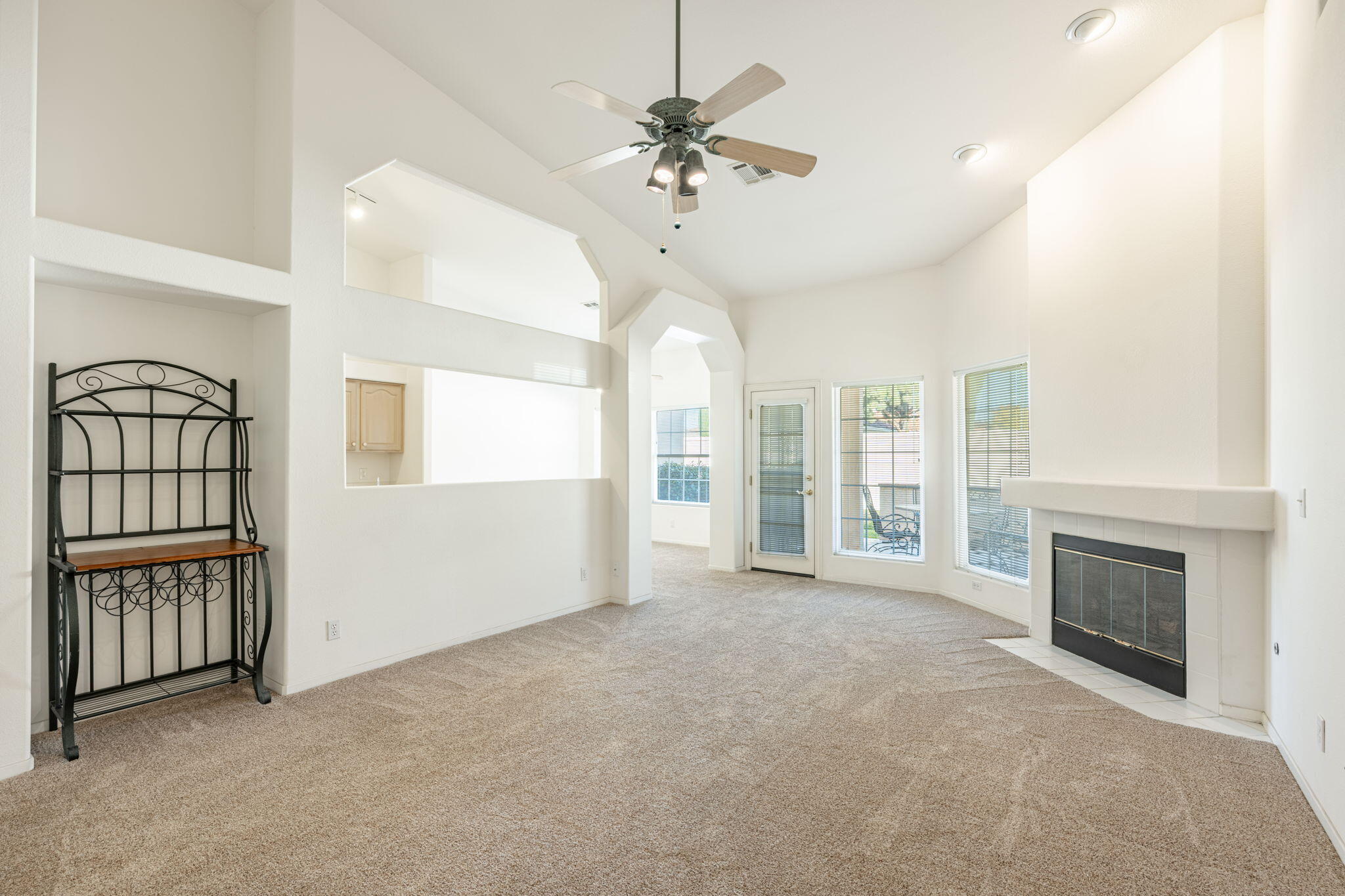 RIVER COVE TOWNHOMES - Residential