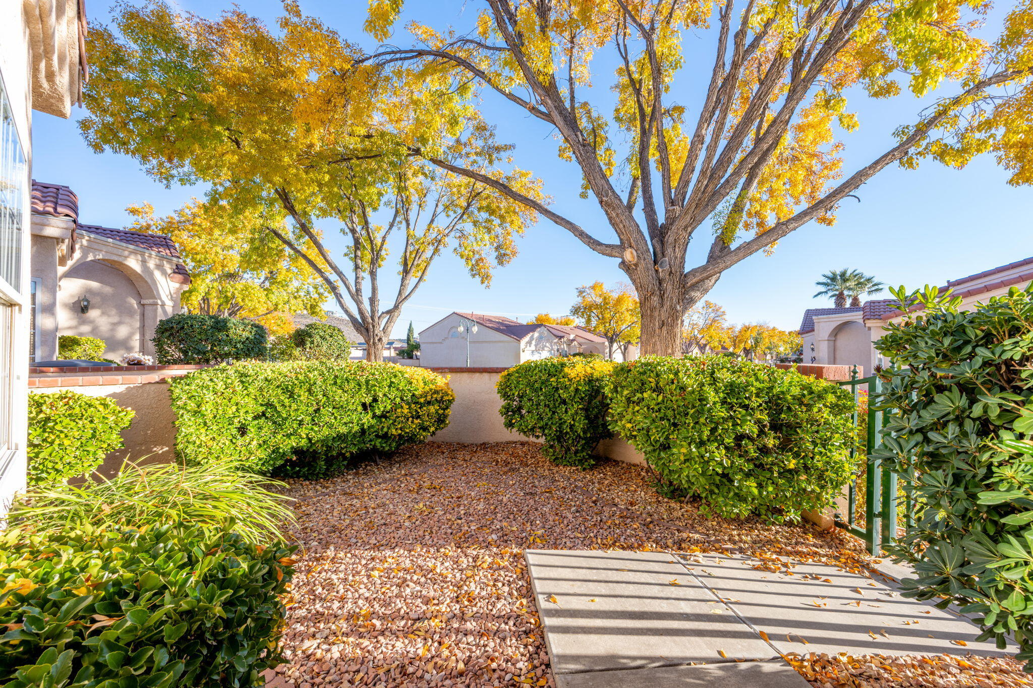 RIVER COVE TOWNHOMES - Residential