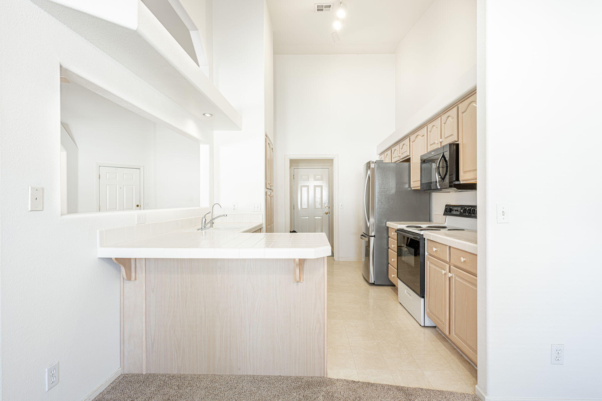 RIVER COVE TOWNHOMES - Residential