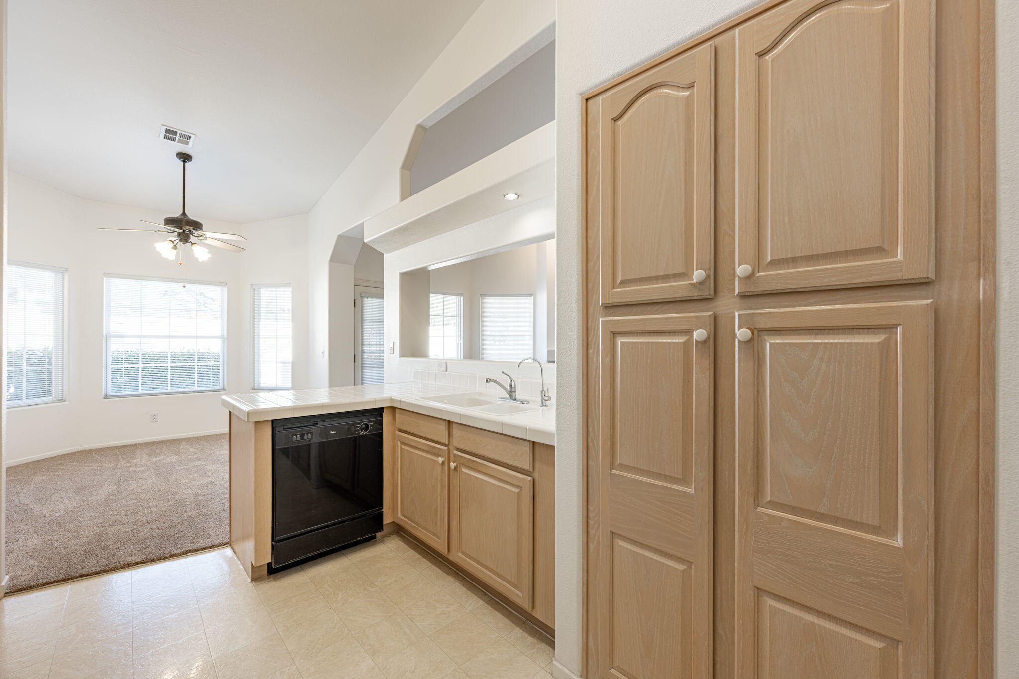 RIVER COVE TOWNHOMES - Residential