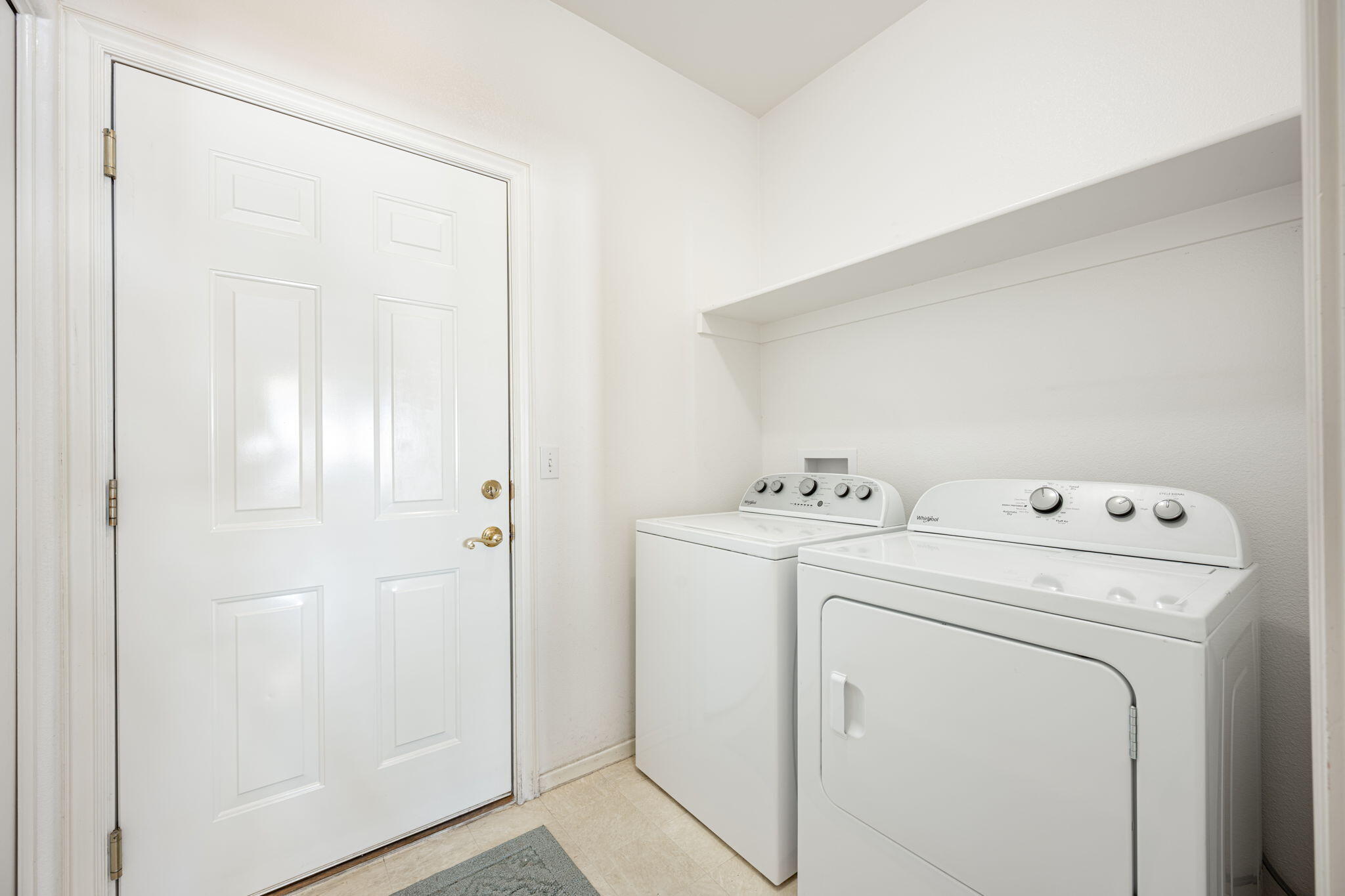 RIVER COVE TOWNHOMES - Residential