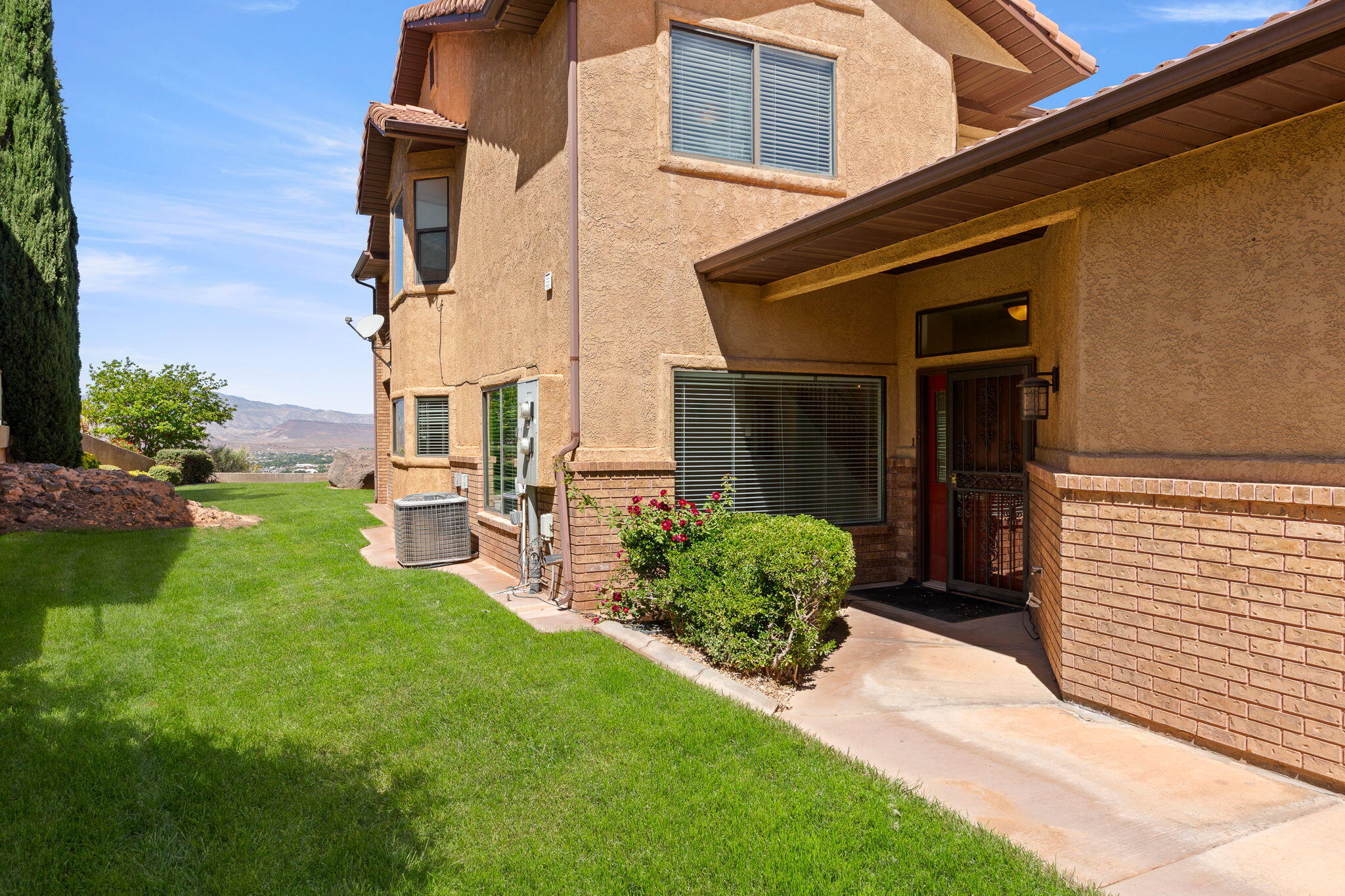 RIDGE AT ST GEORGE - Residential