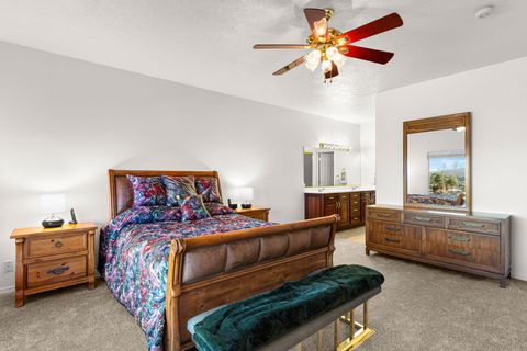 Tiny photo for 579 N RIDGECREST CIR, Saint George, UT 84770 (MLS # 26-271382)