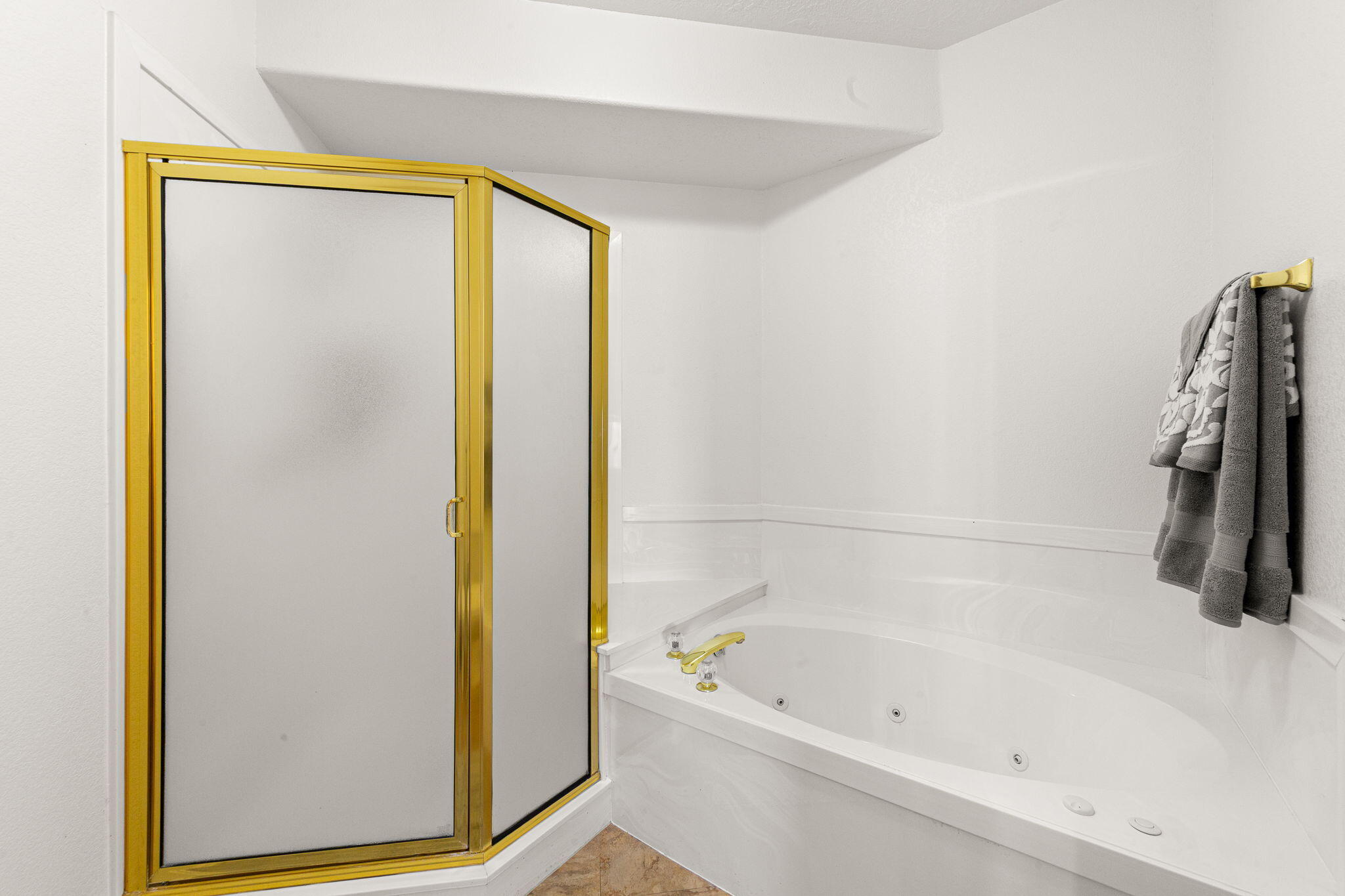 RIDGE AT ST GEORGE - Residential