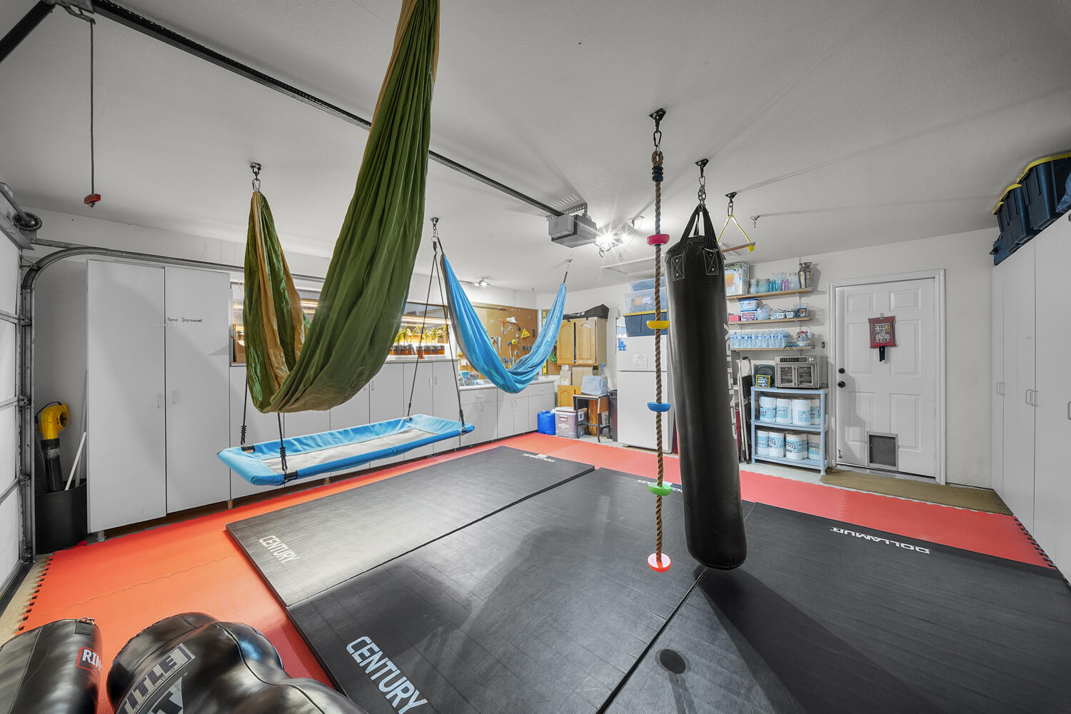 WILLOW RUN RESORT CONDOS - Residential