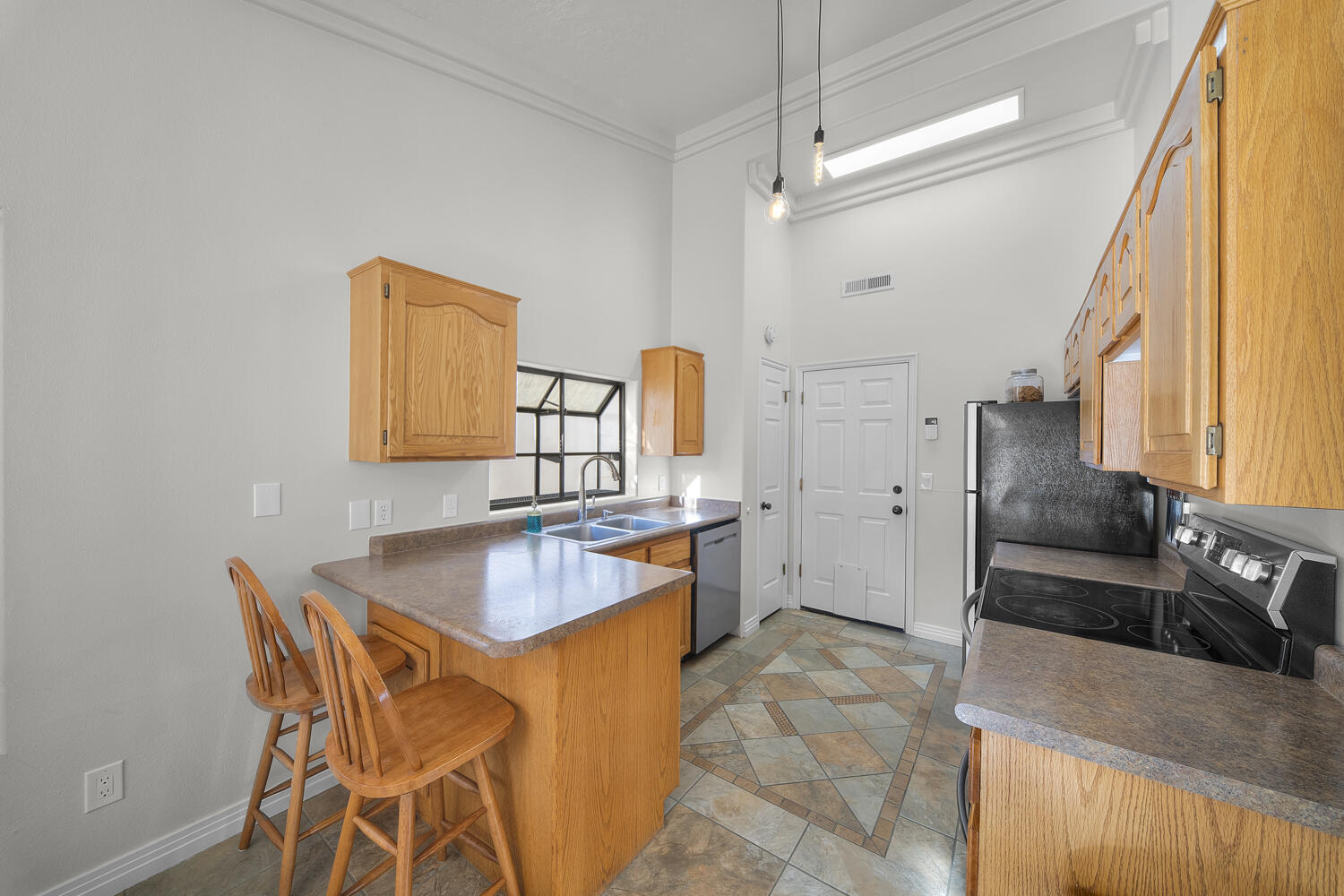 WILLOW RUN RESORT CONDOS - Residential