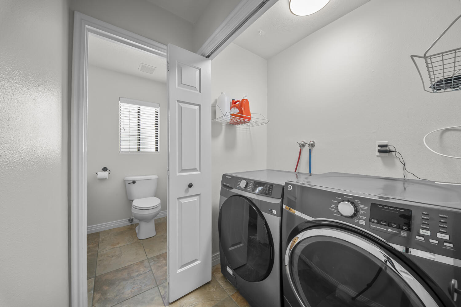 WILLOW RUN RESORT CONDOS - Residential