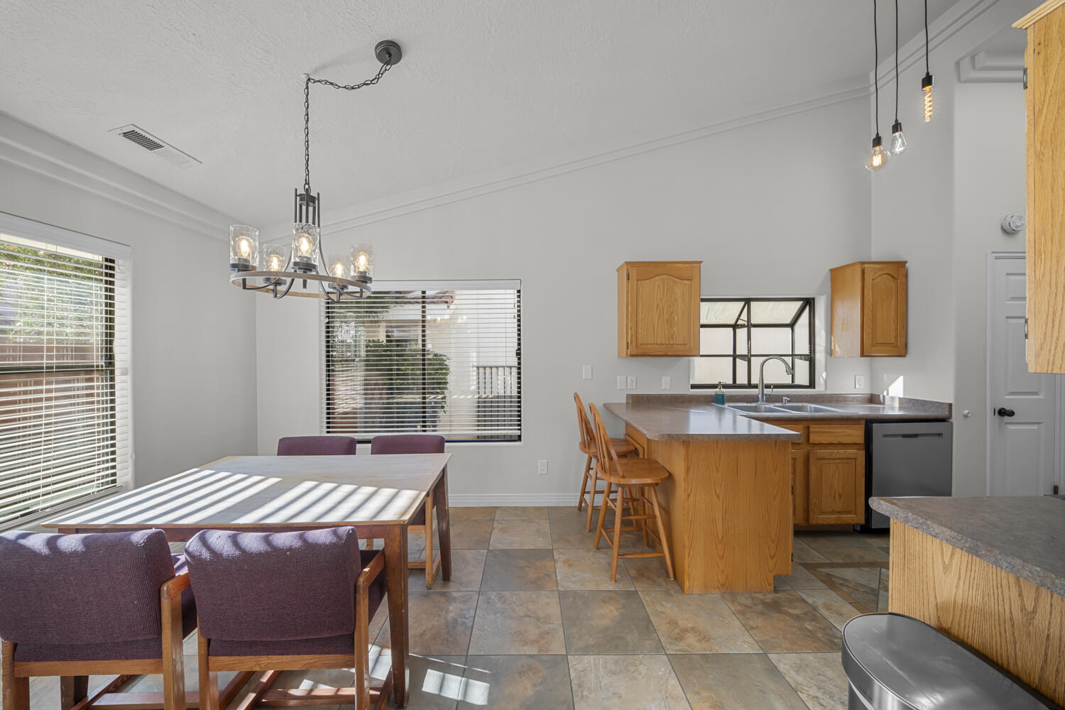 WILLOW RUN RESORT CONDOS - Residential