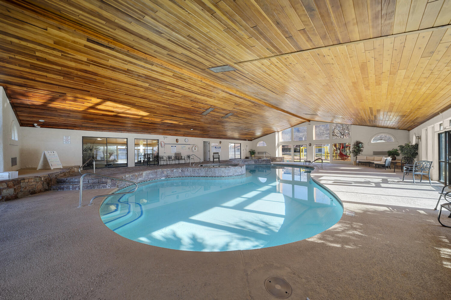 WILLOW RUN RESORT CONDOS - Residential