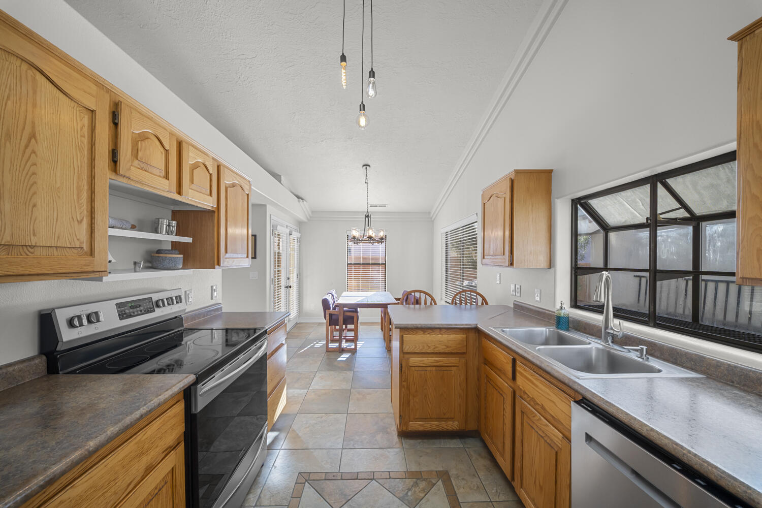 WILLOW RUN RESORT CONDOS - Residential