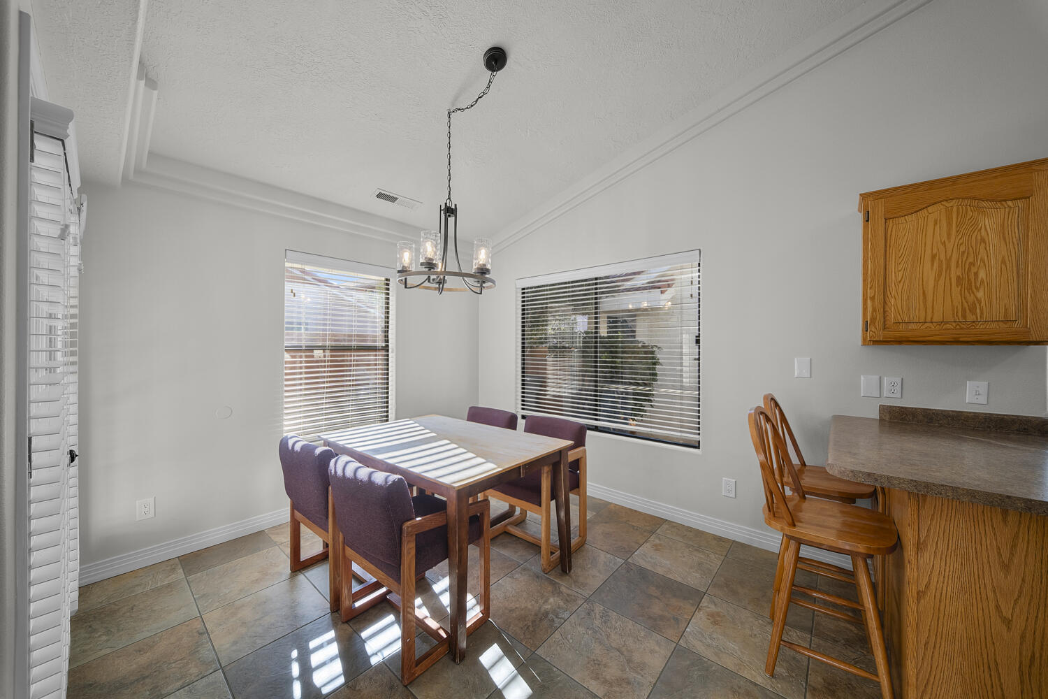 WILLOW RUN RESORT CONDOS - Residential