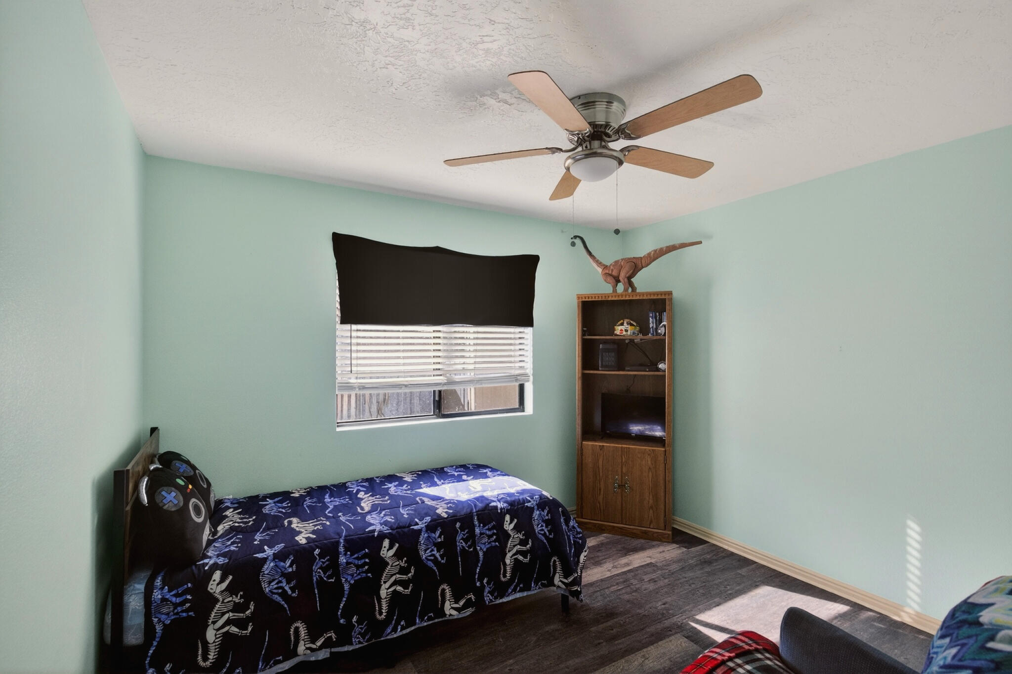 SUNNY VILLA TOWNHOMES - Residential