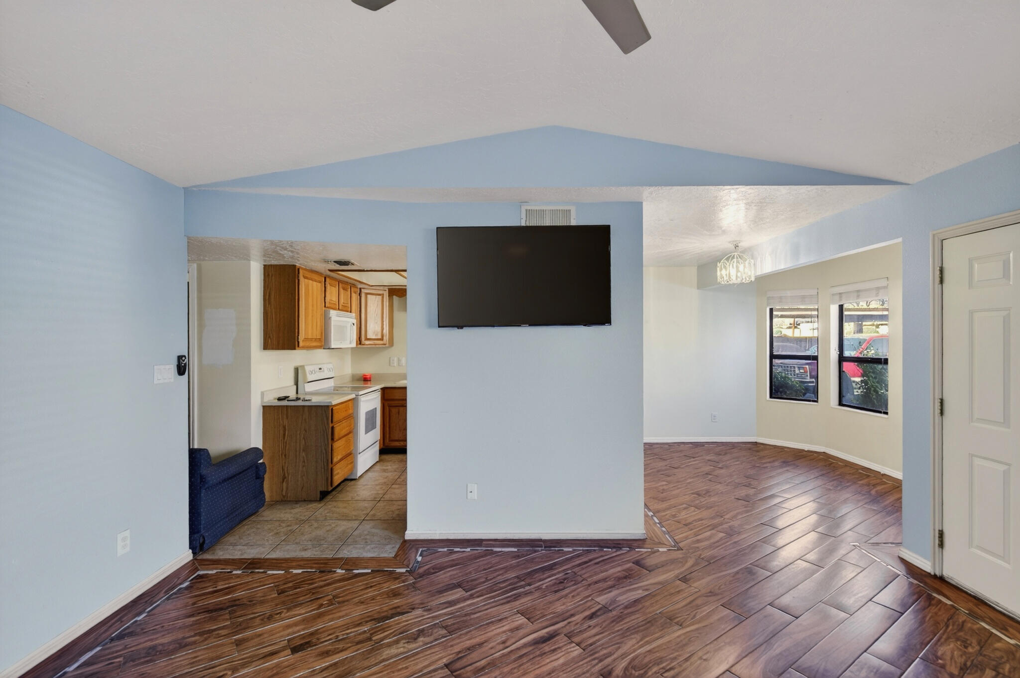 SUNNY VILLA TOWNHOMES - Residential