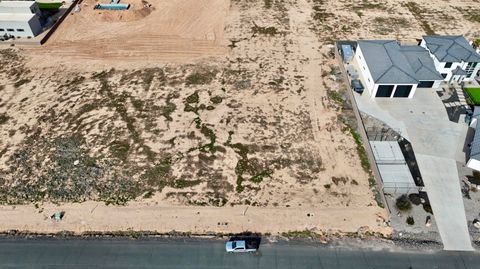 Tiny photo for 1310 W 4370 S, Hurricane, UT 84737 (MLS # 26-268457)