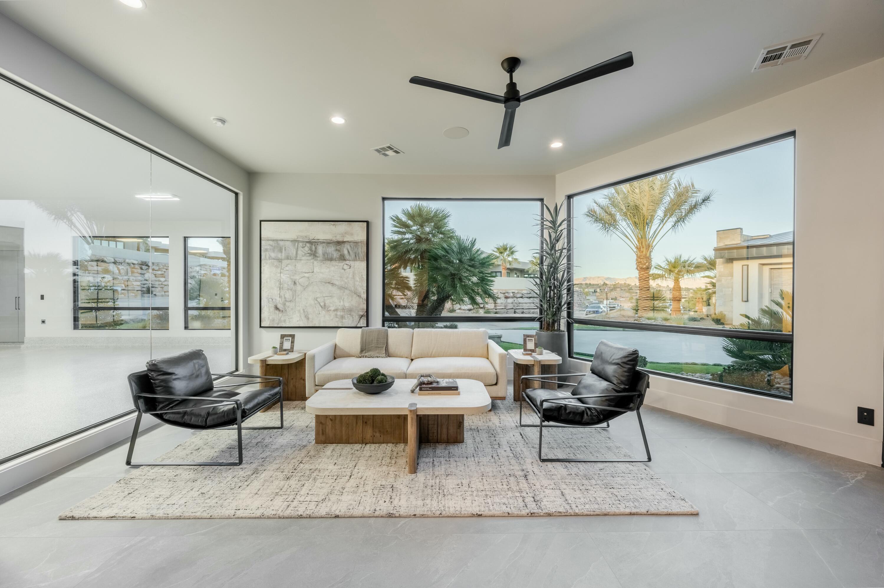 STONE CLIFF - Residential