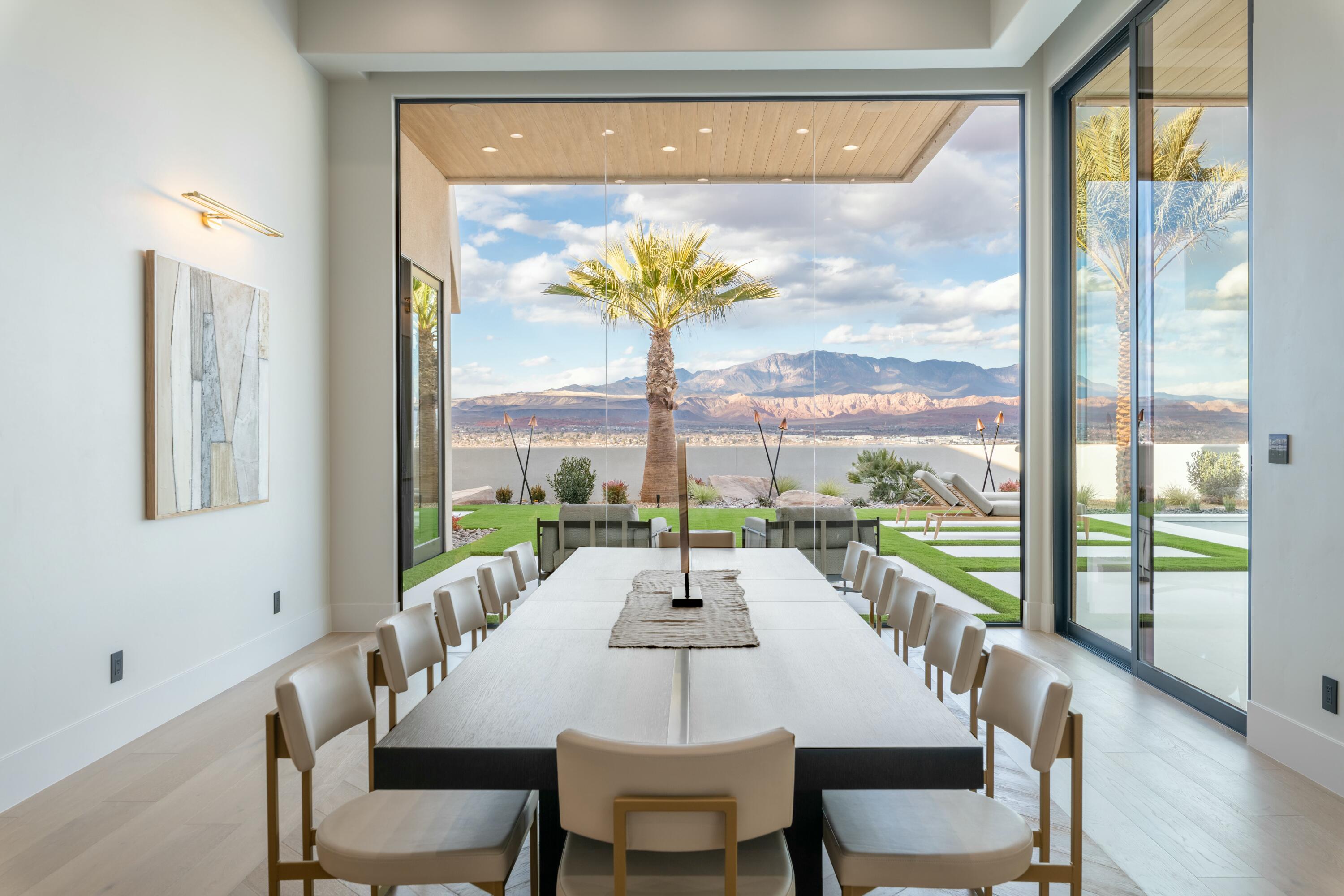 STONE CLIFF - Residential