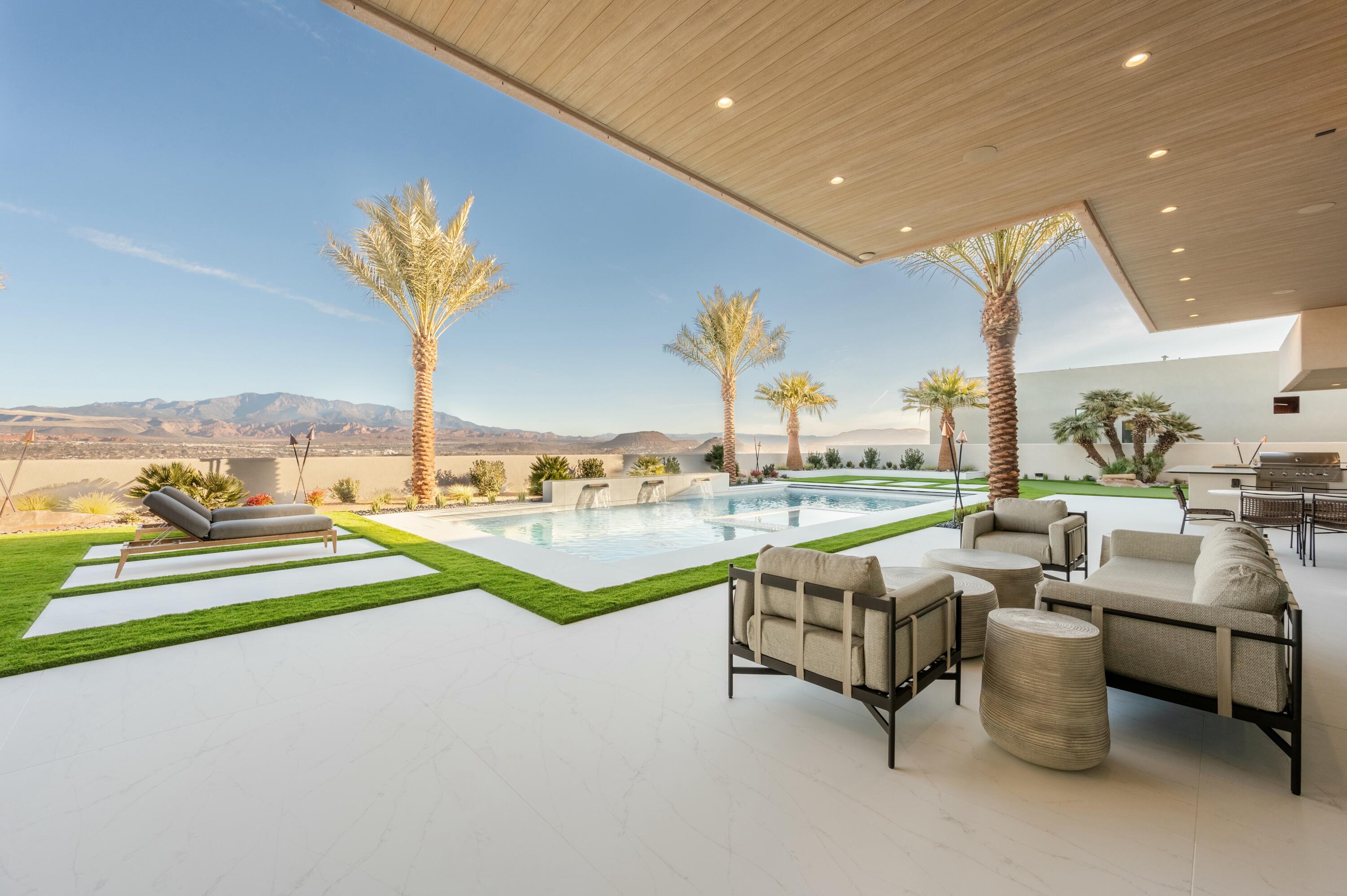 STONE CLIFF - Residential