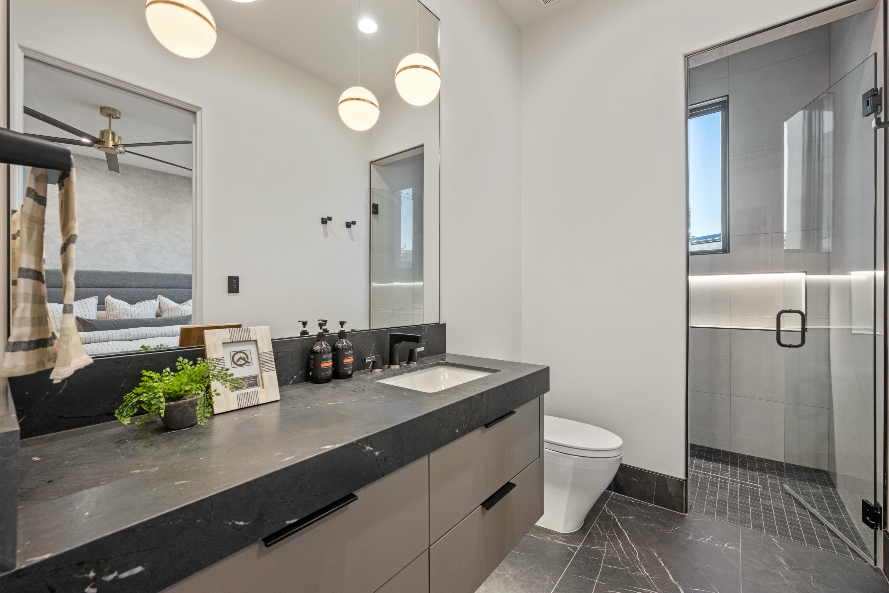 STONE CLIFF - Residential