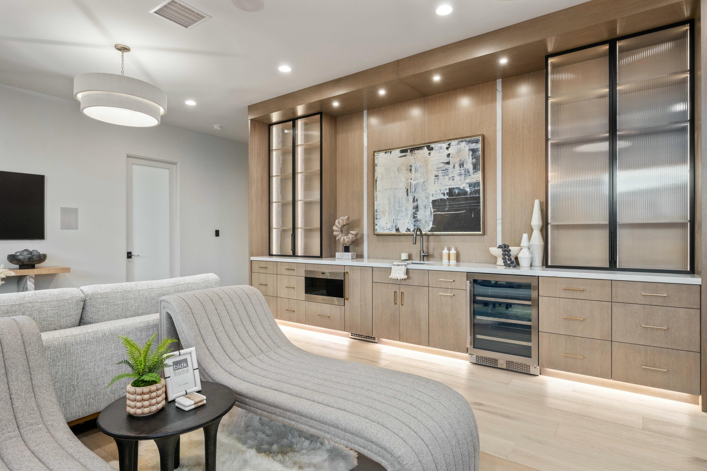 STONE CLIFF - Residential