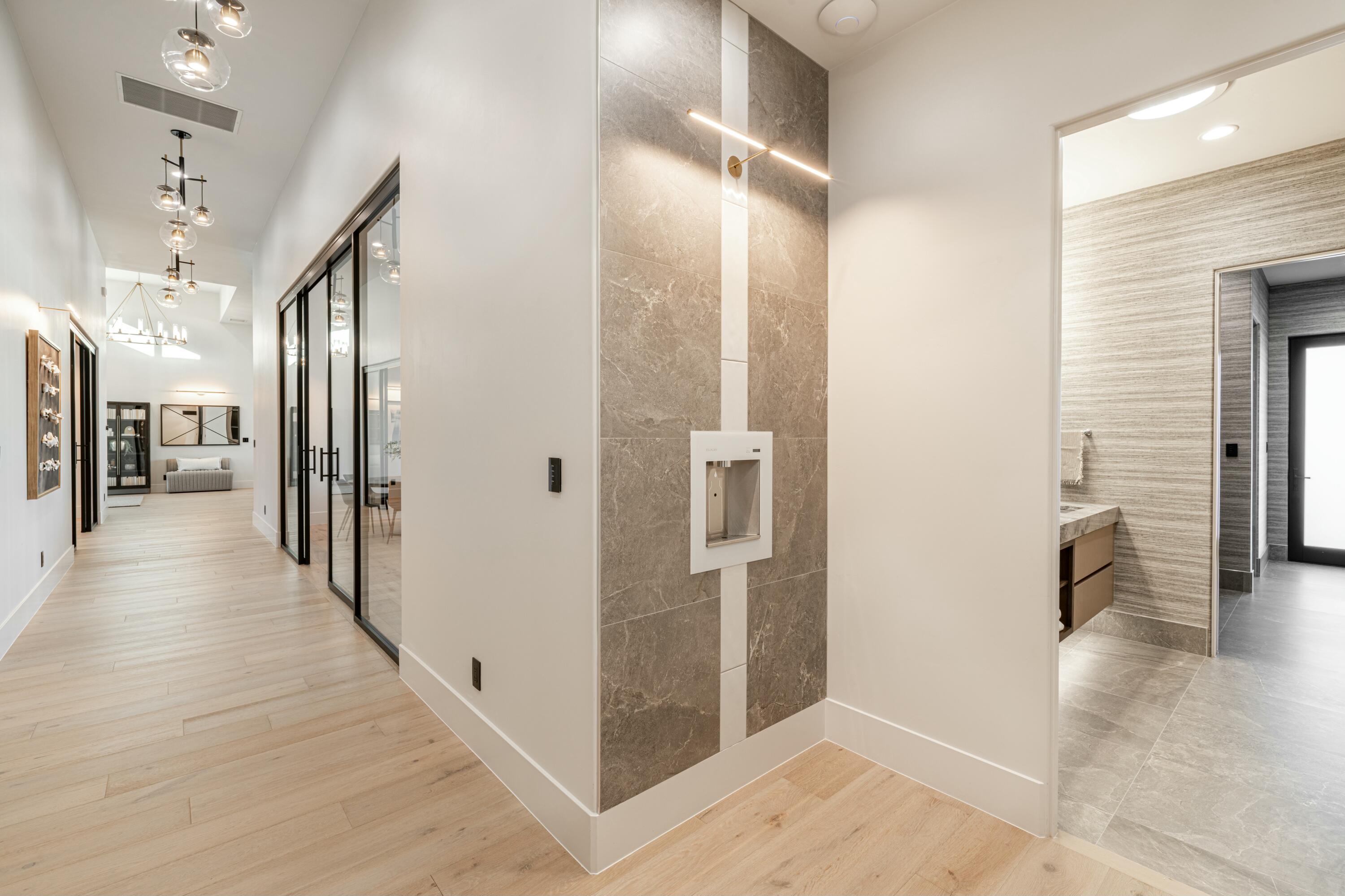 STONE CLIFF - Residential