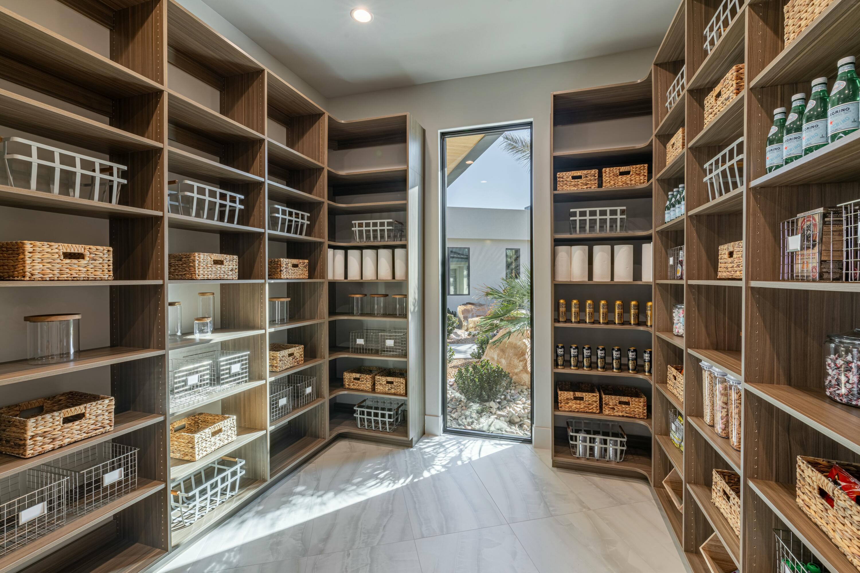 STONE CLIFF - Residential