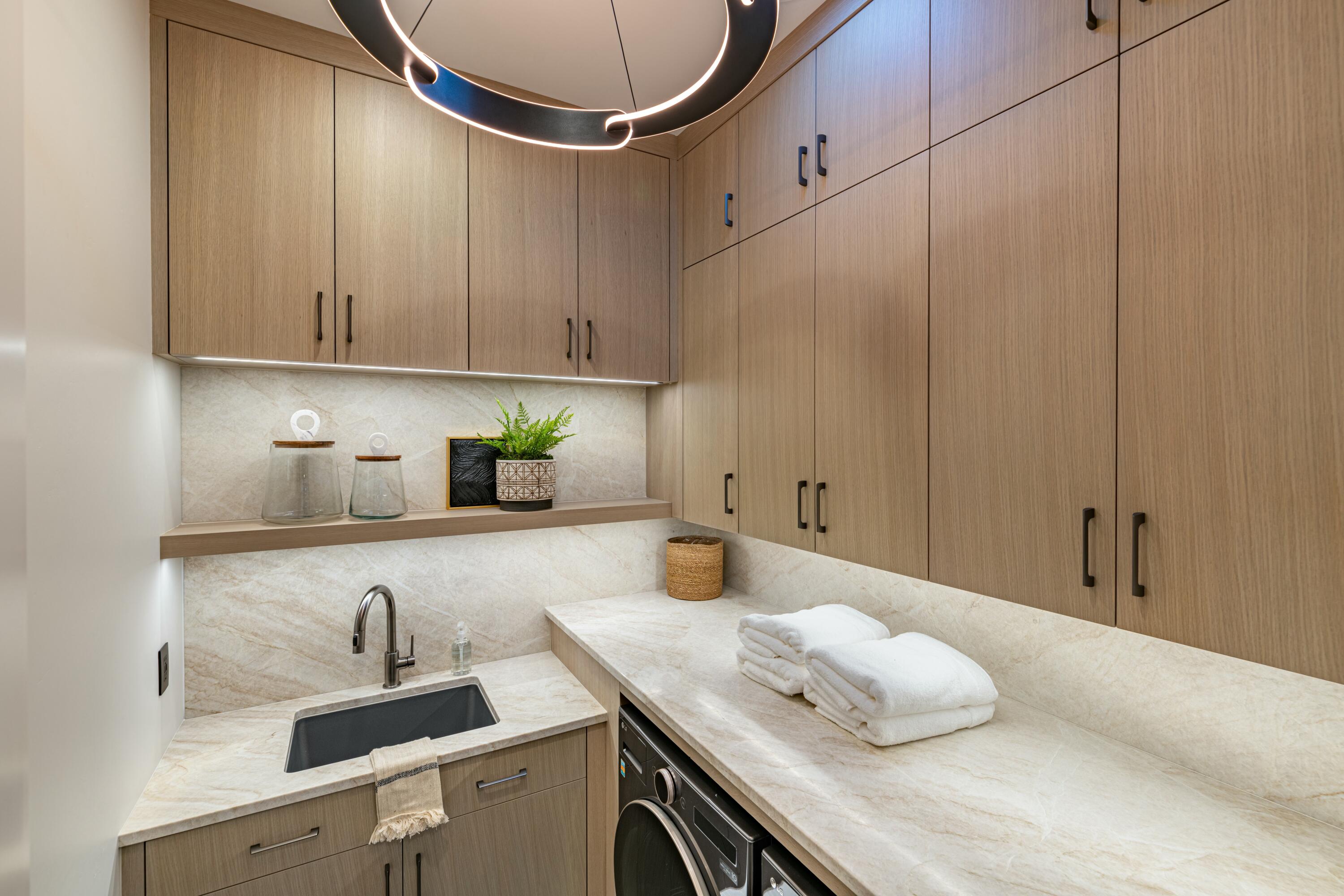 STONE CLIFF - Residential