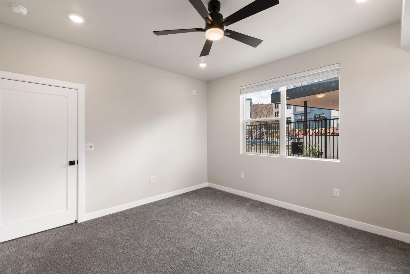 CORAL SPRINGS CONDOMINIUMS - Residential