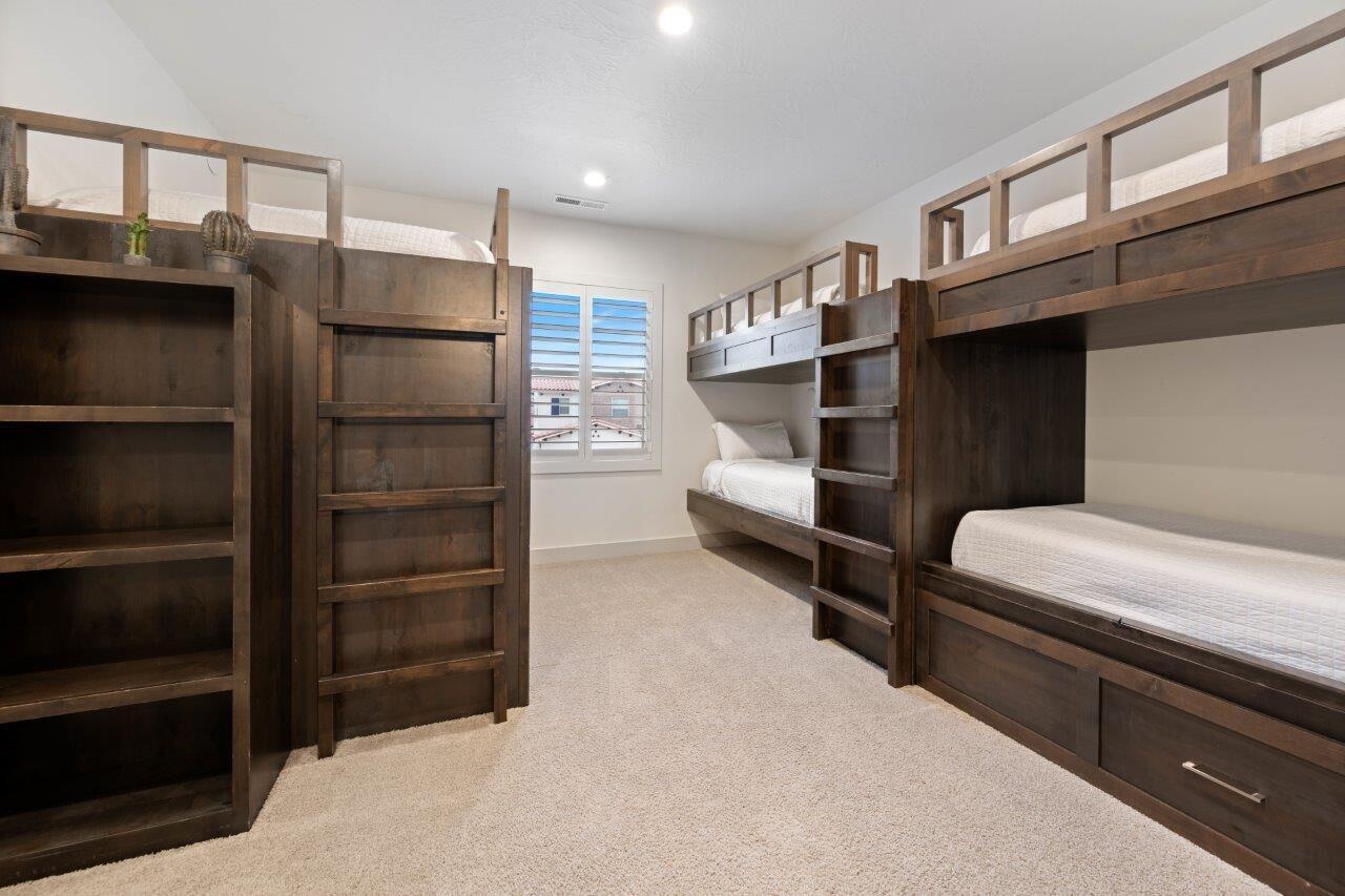 ARCADIA VACATION RESORT - Residential