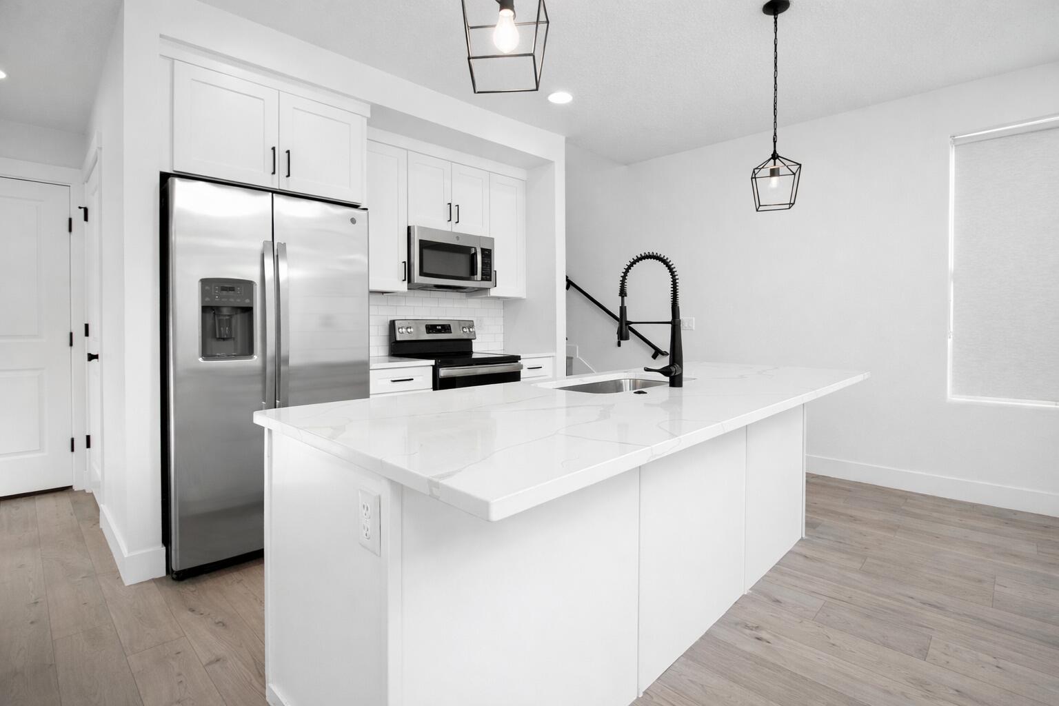 AUBURN HILLS - Residential