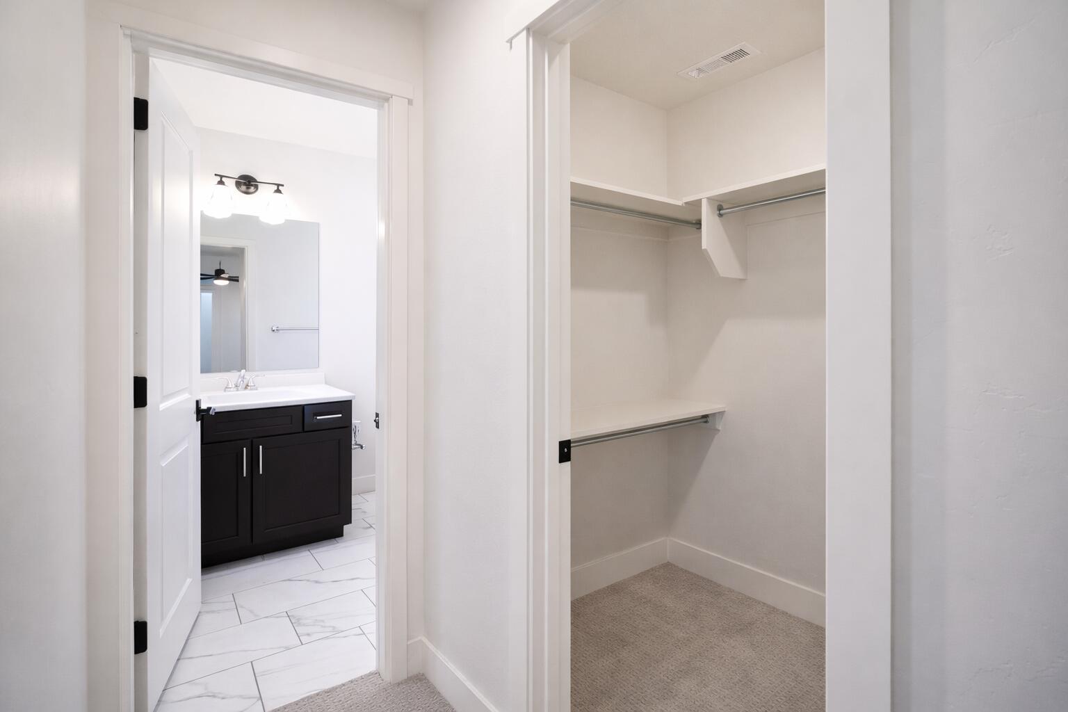 AUBURN HILLS - Residential