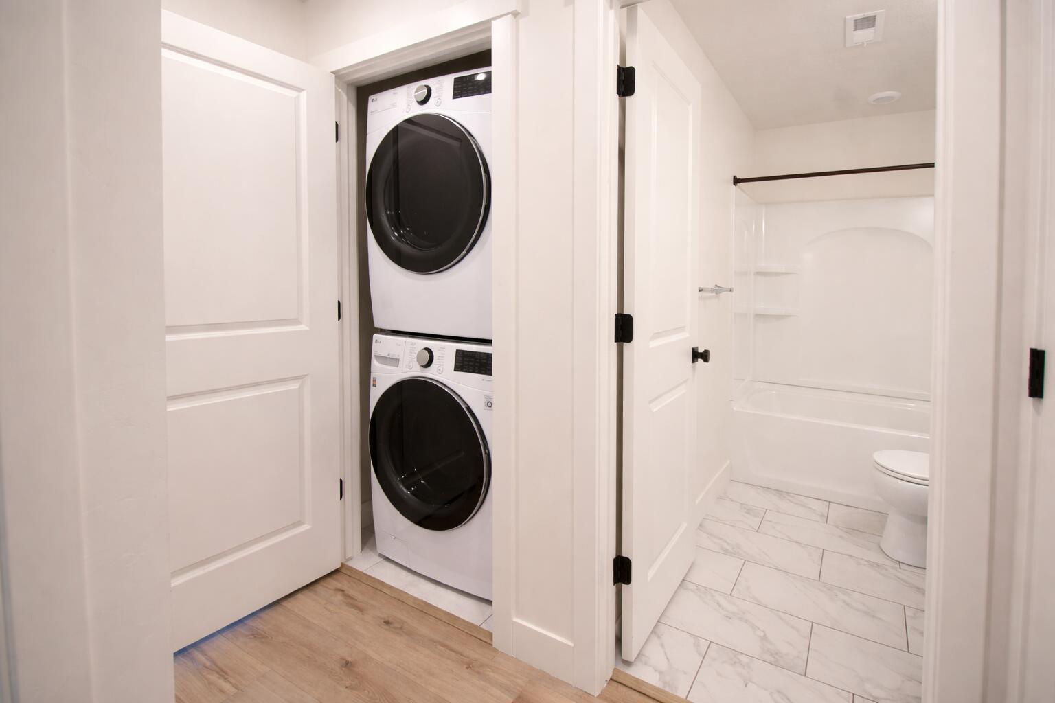 AUBURN HILLS - Residential