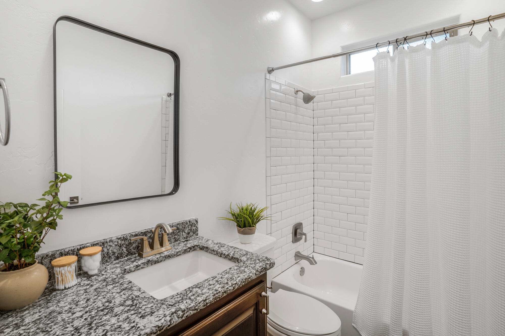 VIRGIN TOWNSITE - Residential