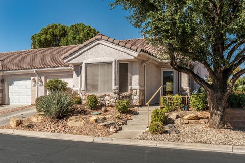 Photo of 1690 Wide River DR, Saint George, UT 84790 (MLS # 26-277279)