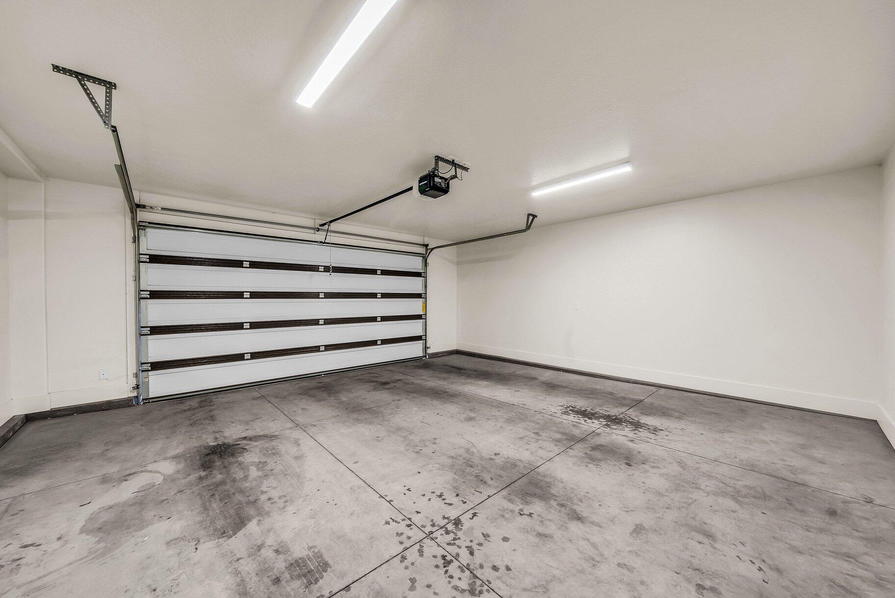 SAGE VILLAS - Residential