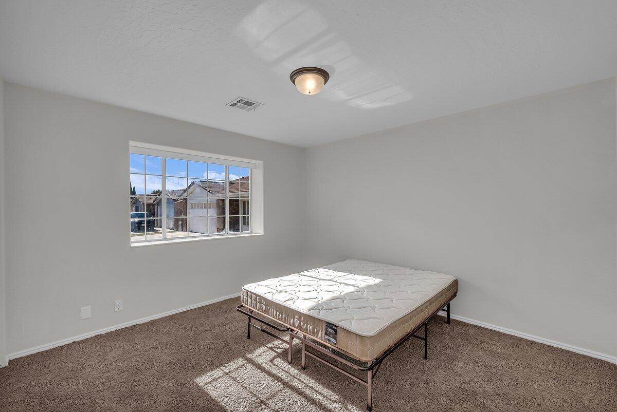 HERITAGE LANE TOWNHOMES - Residential