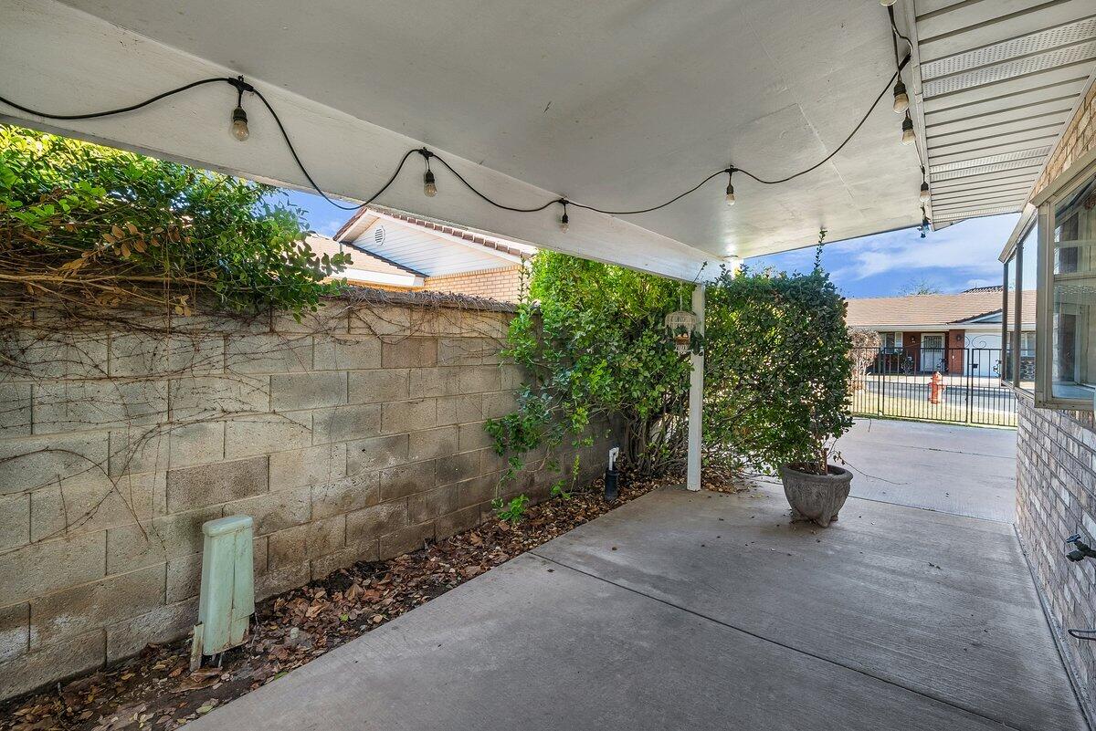 HERITAGE LANE TOWNHOMES - Residential