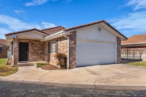 Photo of 1040 E 900 S #16, Saint George, UT 84790 (MLS # 26-268111)