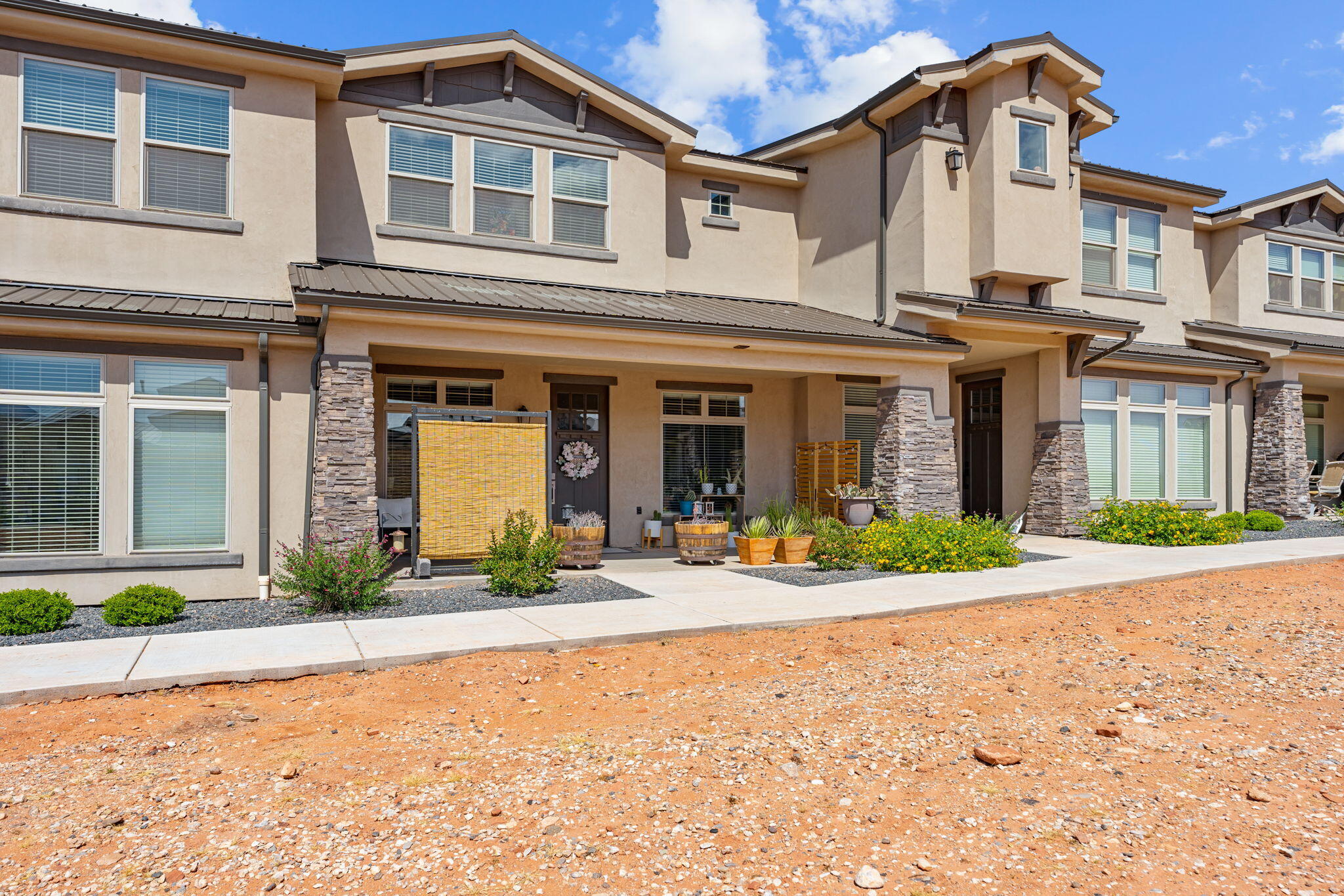 SAGE VILLAS - Residential