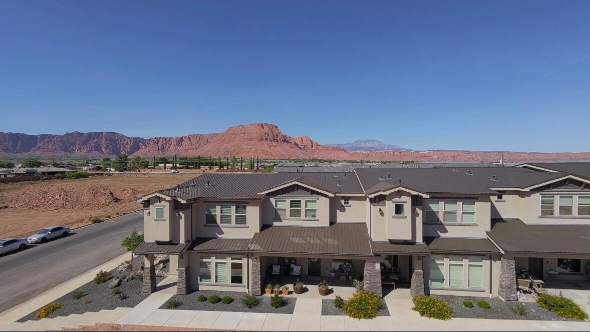 SAGE VILLAS - Residential