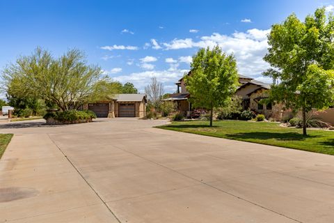 Tiny photo for 580 S 920 W, Hurricane, UT 84737 (MLS # 26-273006)