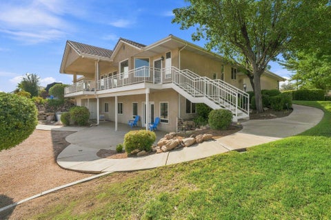 Tiny photo for 803 LIZZIE LN, Saint George, UT 84790 (MLS # 26-275213)