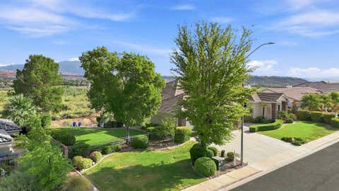 Tiny photo for 803 LIZZIE LN, Saint George, UT 84790 (MLS # 26-275213)
