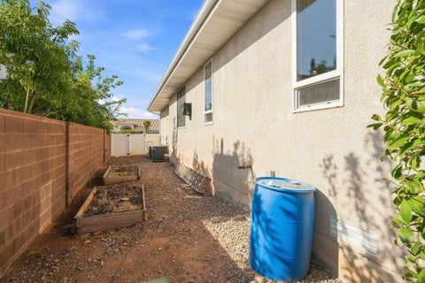 Tiny photo for 803 LIZZIE LN, Saint George, UT 84790 (MLS # 26-275213)