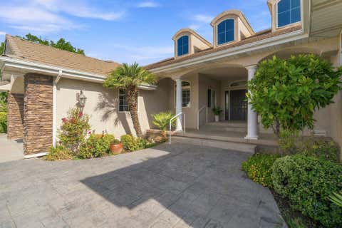 Tiny photo for 803 LIZZIE LN, Saint George, UT 84790 (MLS # 26-275213)