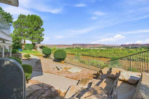 Tiny photo for 803 LIZZIE LN, Saint George, UT 84790 (MLS # 26-275213)