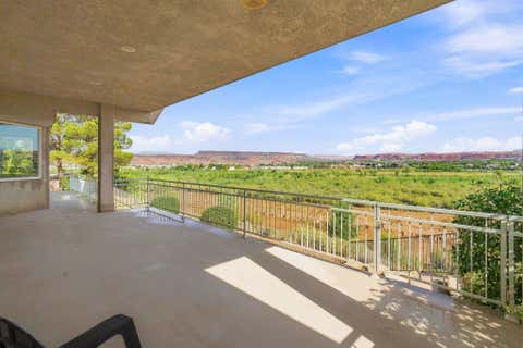 Tiny photo for 803 LIZZIE LN, Saint George, UT 84790 (MLS # 26-275213)