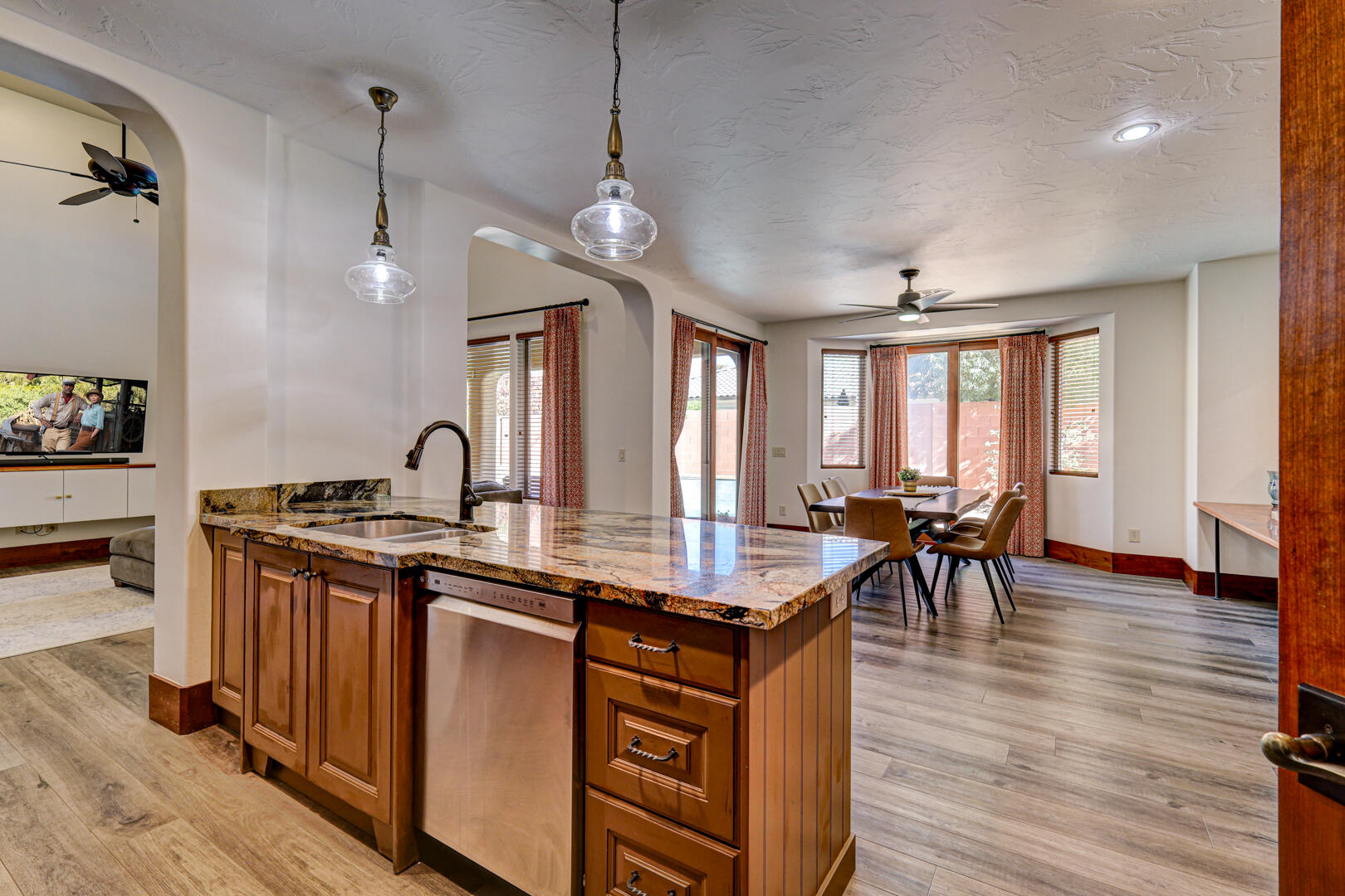 QUAIL COVE - Residential