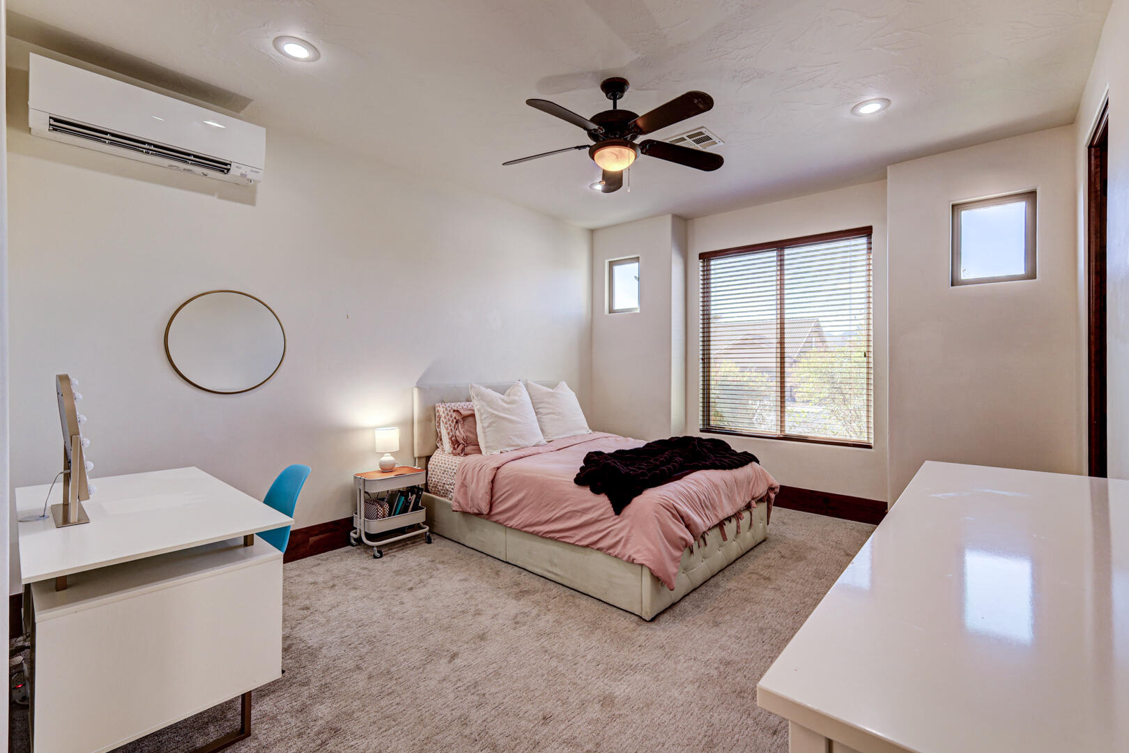 QUAIL COVE - Residential