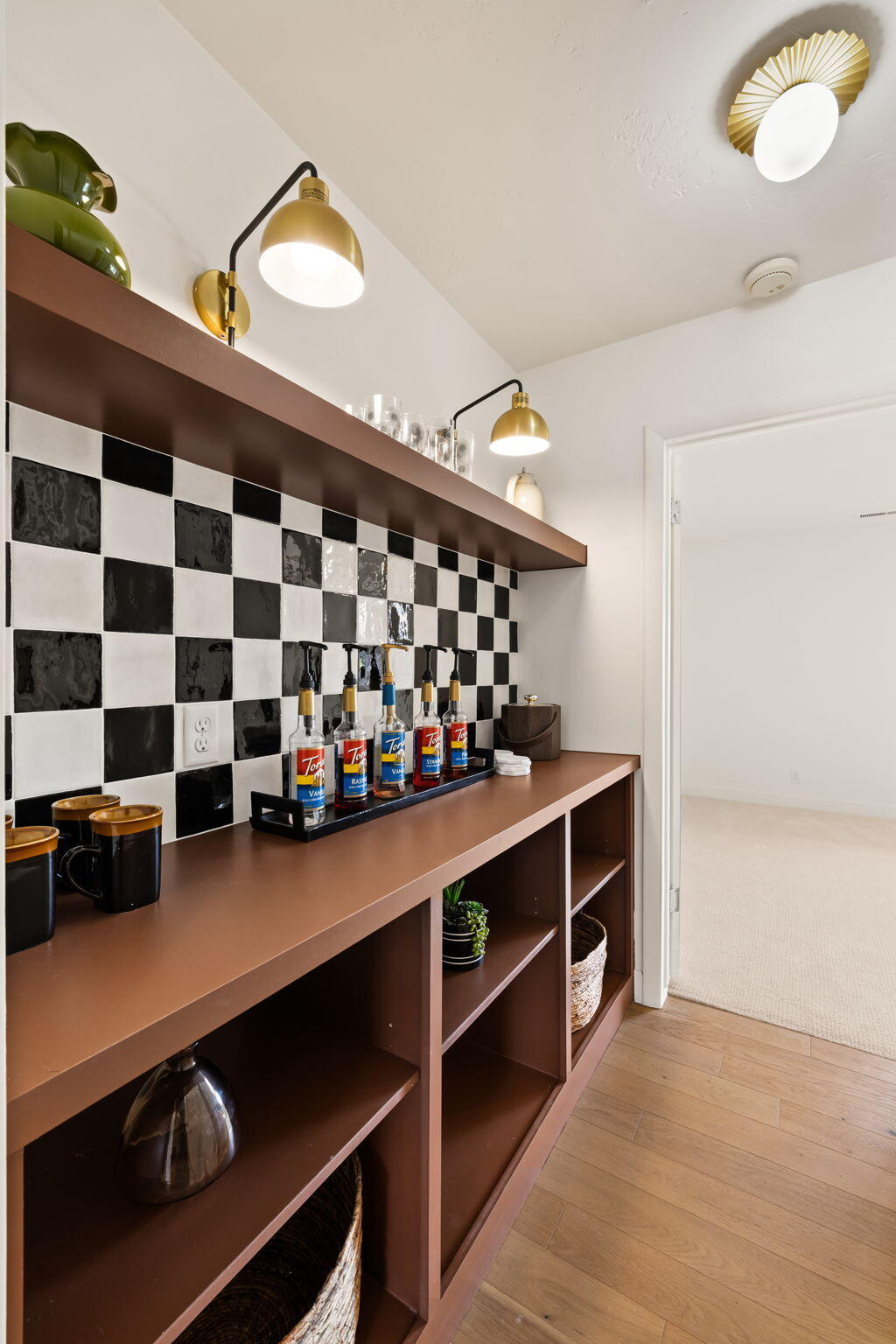 JOSEPH E OLSEN - Residential